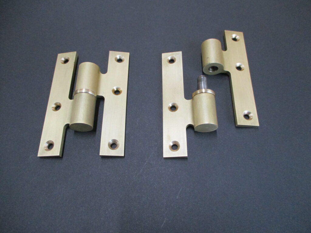 個人のお客様から依頼があった、ワイヤーカット(ワイヤー放電加工)での家具用部品の復元・製作